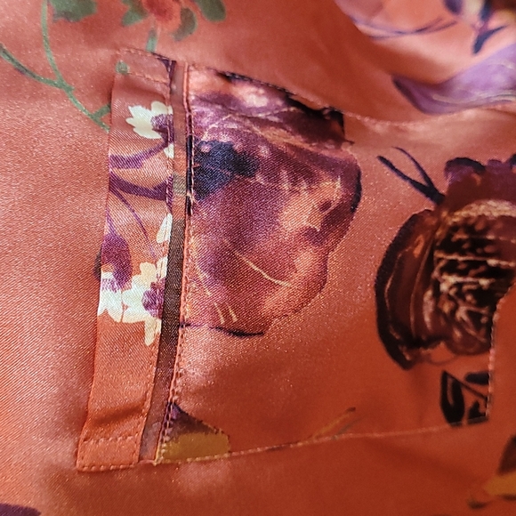 Vintage Satin Cropped Pant Set - Picture 10 of 12